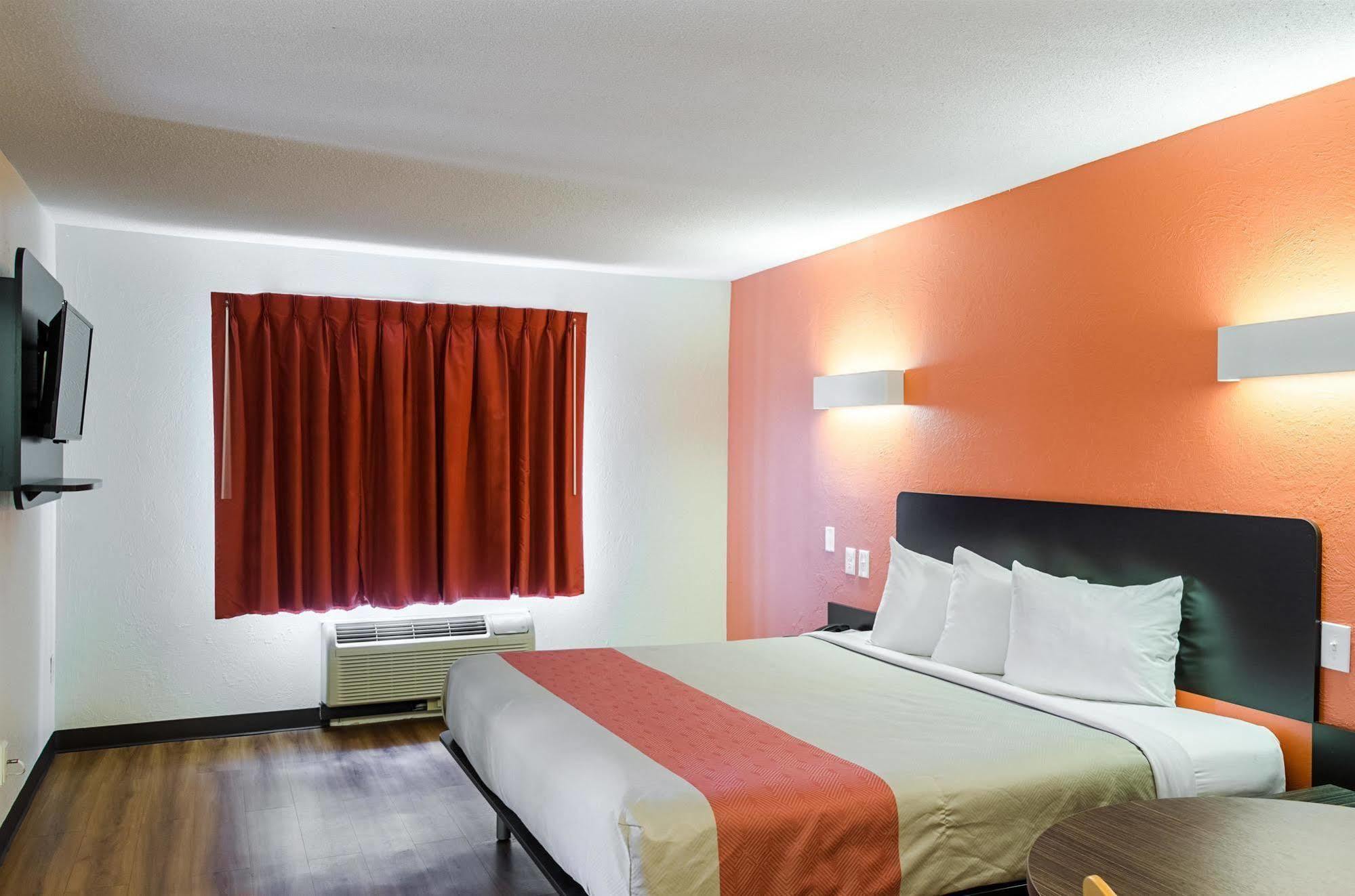 Motel 6 - Westborough Boston Northborough Экстерьер фото